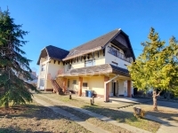 Vânzare casa familiala Újfehértó, 363m2