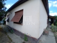 Hajós Családi ház