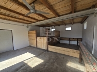 Vaskút Üzlethelyiség