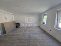 Vaskút Üzlethelyiség