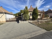 Nagybaracska Családi ház