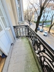 Eladó lakás (téglaépítésű) Budapest VI. kerület, 164m2