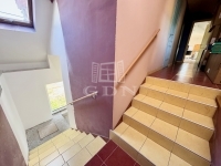 Budapest XVI. kerület Üzlethelyiség