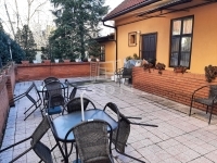 Kaposvár Üzlethelyiség