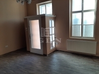 Kaposvár Üzlethelyiség