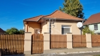Продается частный дом Szabadbattyán, 80m2
