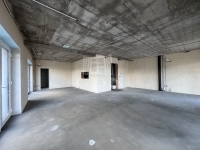 Gárdony Üzlethelyiség