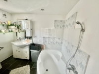 Himesháza Családi ház