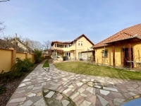 For sale family house Debrecen, 400m2