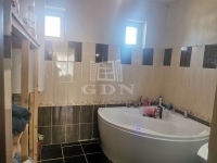 Farmos Családi ház