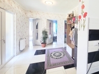 Baktüttös Családi ház