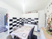 Baktüttös Családi ház